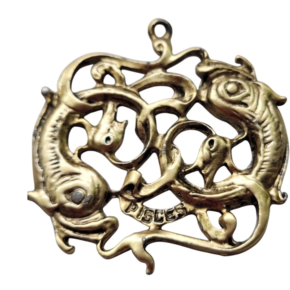 Pendant Women OS Pisces Zodiac Koi Fish Gold Tone Vintage Astrology
